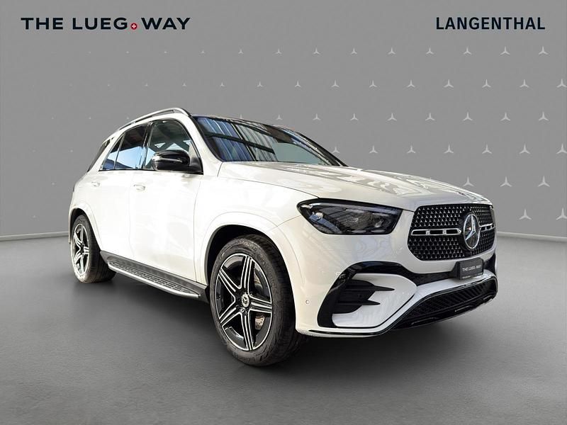 Neu Mercedes GLE300 269 PS (197 kW) 2025 Weiss SUV