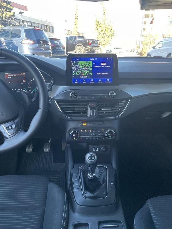 Gebraucht Ford Focus Titanium 125 PS (91 kW) 2021 Limousine