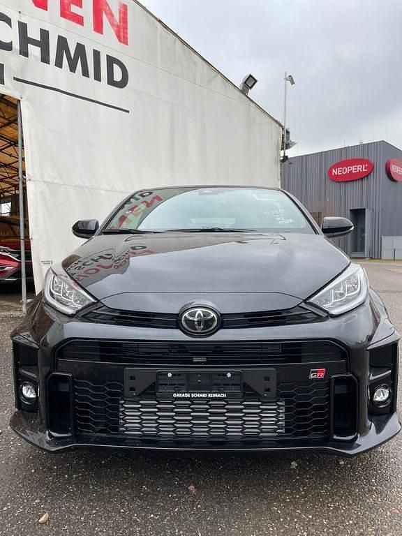 Gebraucht Toyota Yaris Sport 261 PS (191 kW) 2024 Limousine