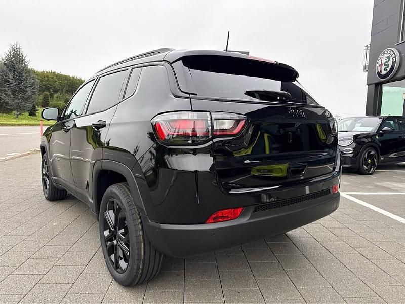 Neu Jeep Compass North 130 PS (95 kW) 2025 SUV