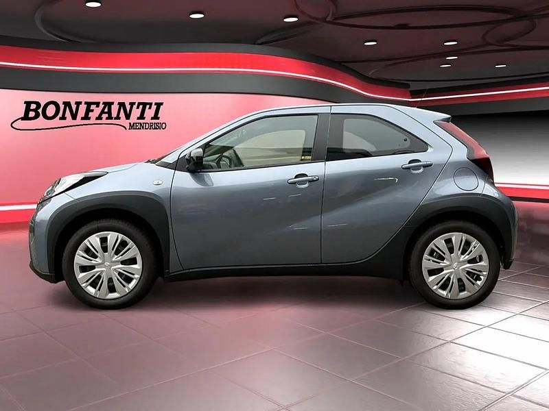 Neu Toyota Aygo X Comfort 72 PS (52 kW) 2025 Gray SUV