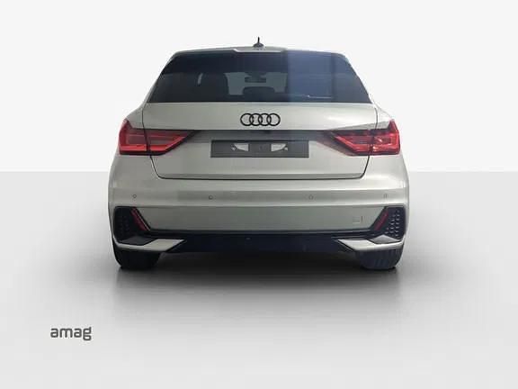 Neu Audi A1 Sportback Attraction 115 PS (84 kW) 2025 Tausilber metallic Kleinwagen