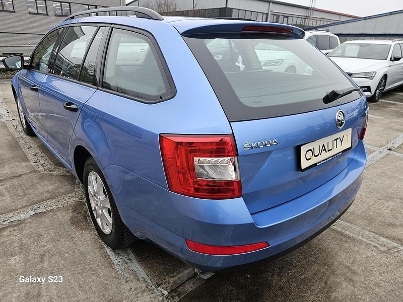 Gebraucht Skoda Octavia Active 105 PS (77 kW) 2013 Kombi