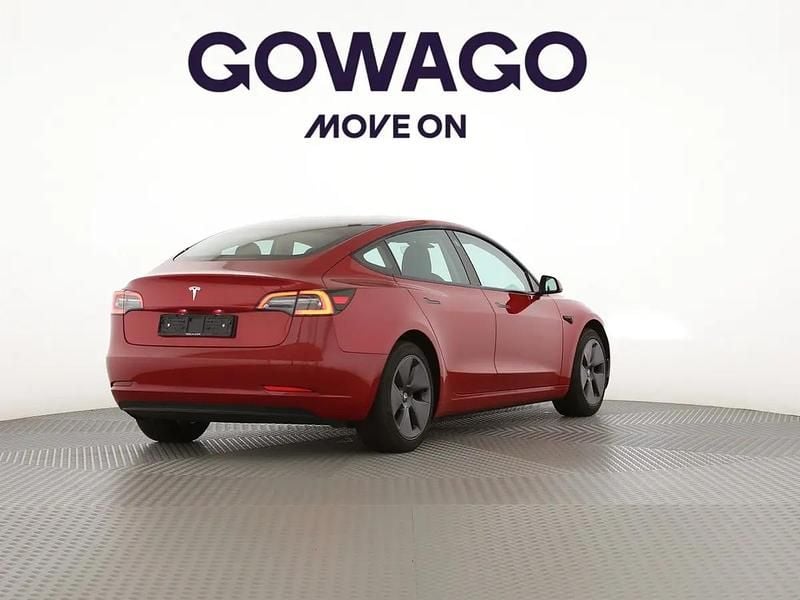 Gebraucht Tesla Model 3 366 kW (498 PS) 2025 Rot Limousine