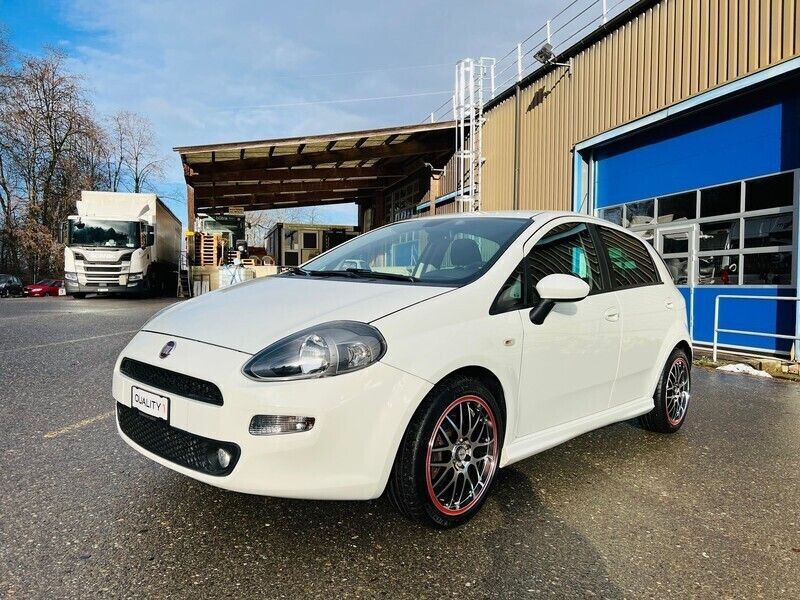 Gebraucht 2013 Fiat Punto Lounge Kleinwagen | CHF 4’999 (Fairer Preis) - Bild 1/4