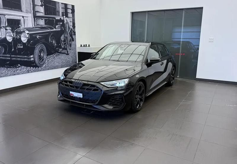 Gebraucht Audi S3 333 PS (244 kW) 2026 Schwarz Limousine