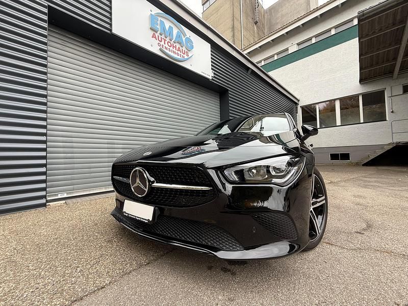 Gebraucht Mercedes CLA250 224 PS (164 kW) 2022 Limousine