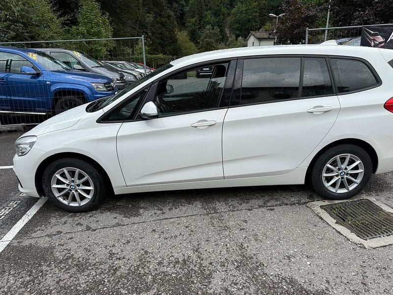 Gebraucht BMW 218 Gran Tourer Luxury Line 150 PS (110 kW) 2016 Van / Kleinbus