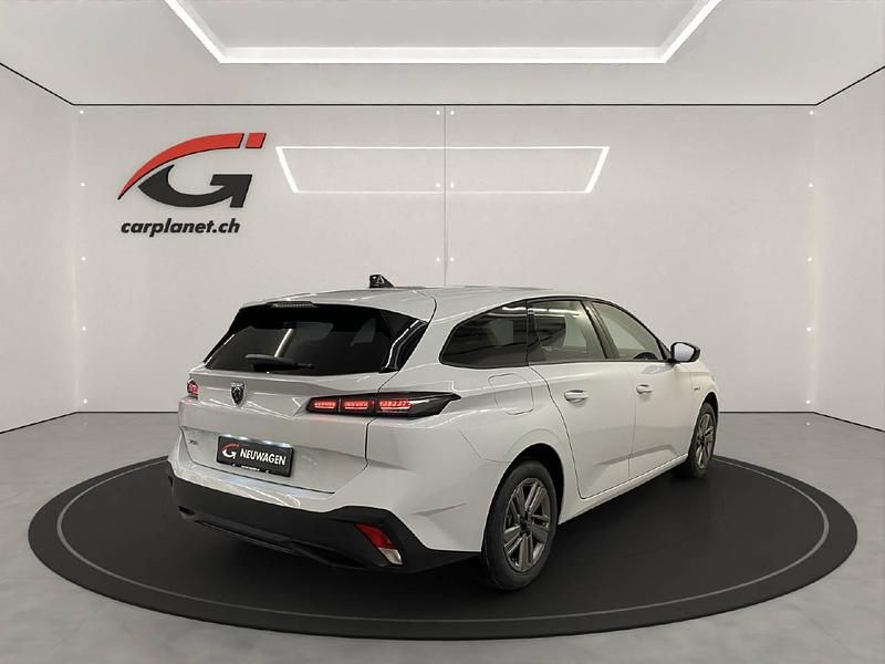 Gebraucht Peugeot 308 SW Style 136 PS (100 kW) 2025 Weiss Kombi