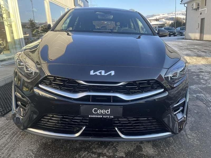 Schwarz Gebraucht 2025 Kia Ceed Sportswagon GT-Line Kombi | CHF 31’350 (Fairer Preis) - Bild 1/4