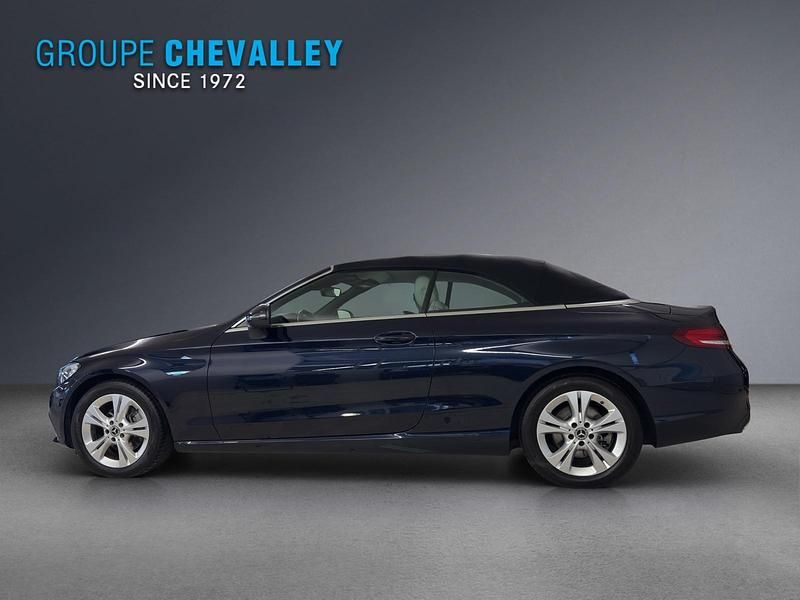 Gebraucht Mercedes C200 184 PS (135 kW) 2018 Blau Cabrio