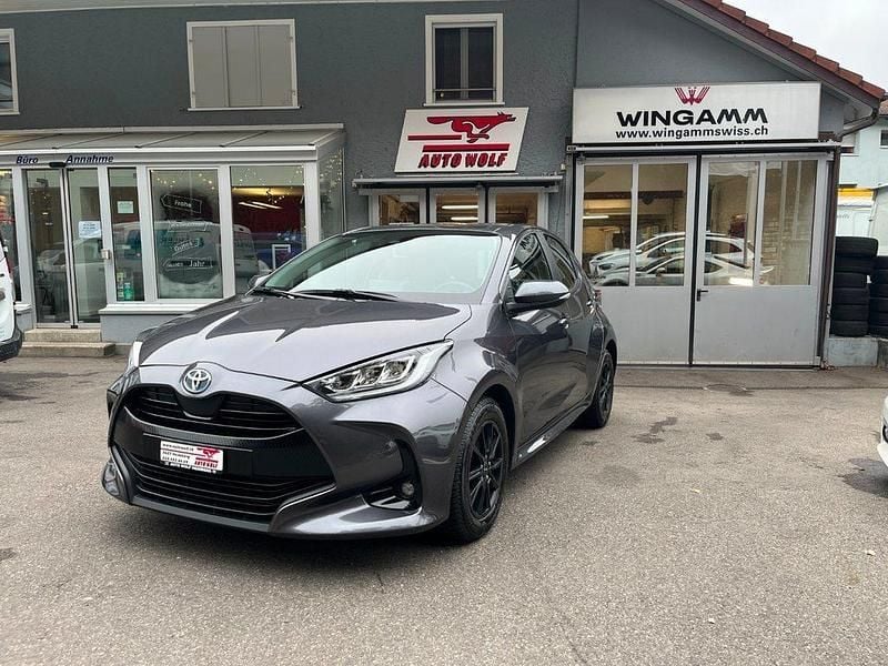 Gebraucht 2022 Toyota Yaris Hybrid Limousine | CHF 18’250 (Superpreis) - Bild 1/4