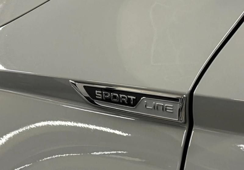 Gebraucht Skoda Karoq SportLine 190 PS (139 kW) 2023 SUV