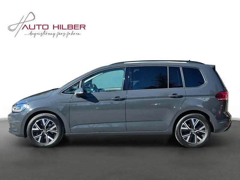 Gebraucht VW Touran Comfortline 150 PS (110 kW) 2026 Gray Van / Kleinbus