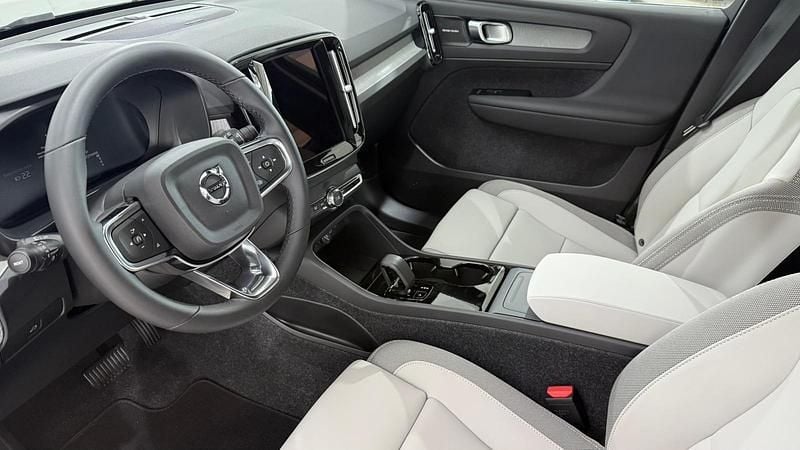 Gebraucht Volvo EX40 Ultra 300 kW (408 PS) 2025 SUV