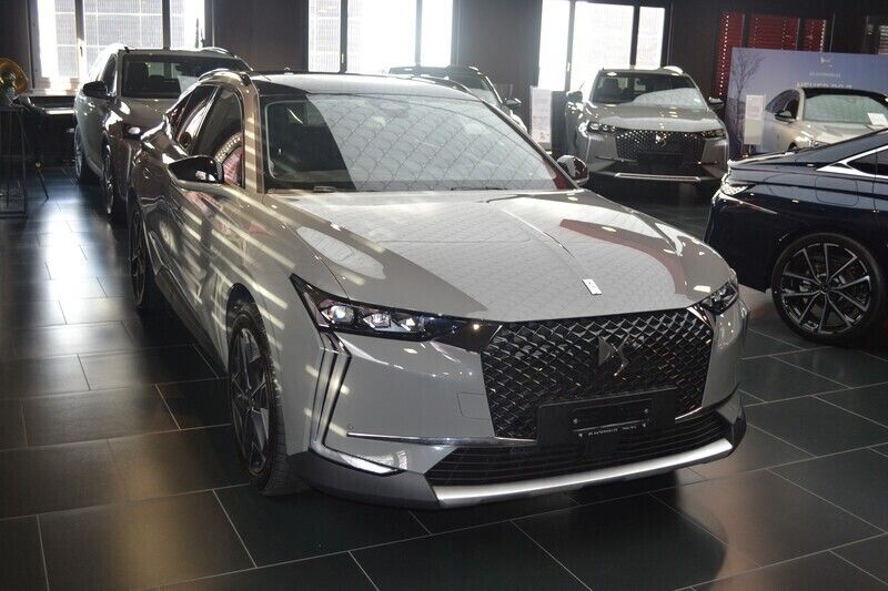 Gebraucht DS Automobiles DS4 Crossback Rivoli 225 PS (165 kW) 2023 Grau SUV