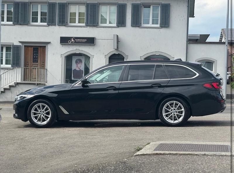 Gebraucht BMW 520 M Sport 190 PS (139 kW) 2022 Kombi