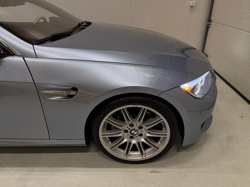 Gebraucht BMW 330 245 PS (180 kW) 2010 Coupé