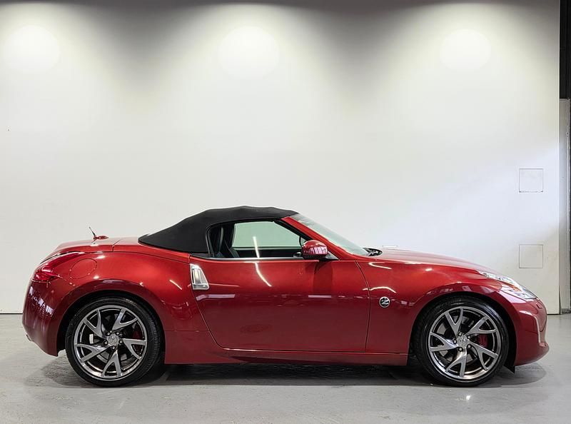 Gebraucht Nissan 370Z Pack 328 PS (241 kW) 2013 Orange Cabrio