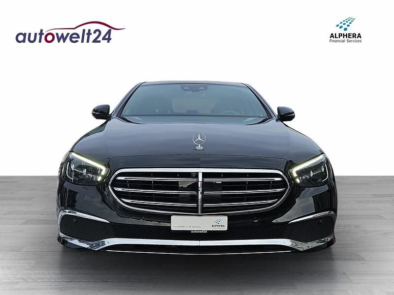 Gebraucht Mercedes E300 Exclusive 265 PS (194 kW) 2023 Schwarz Limousine