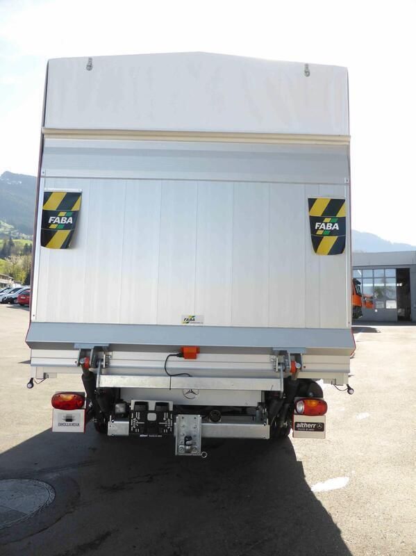 Gebraucht Mercedes Sprinter 170 PS (125 kW) 2024 Weiss Van