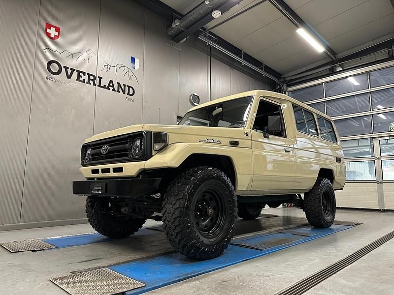 Gebraucht 1997 Toyota Land Cruiser SUV | CHF 54’900 - Bild 1/4