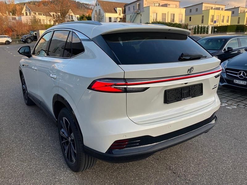 Neu MG HS Luxury 224 PS (164 kW) 2026 SUV