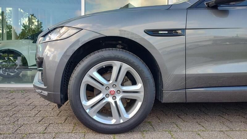 Gebraucht Jaguar F-Pace R-Sport 250 PS (183 kW) 2017 Grau SUV