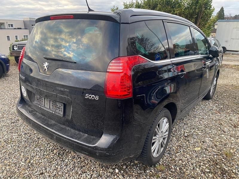 Gebraucht Peugeot 5008 Sport 156 PS (114 kW) 2011 Van / Kleinbus
