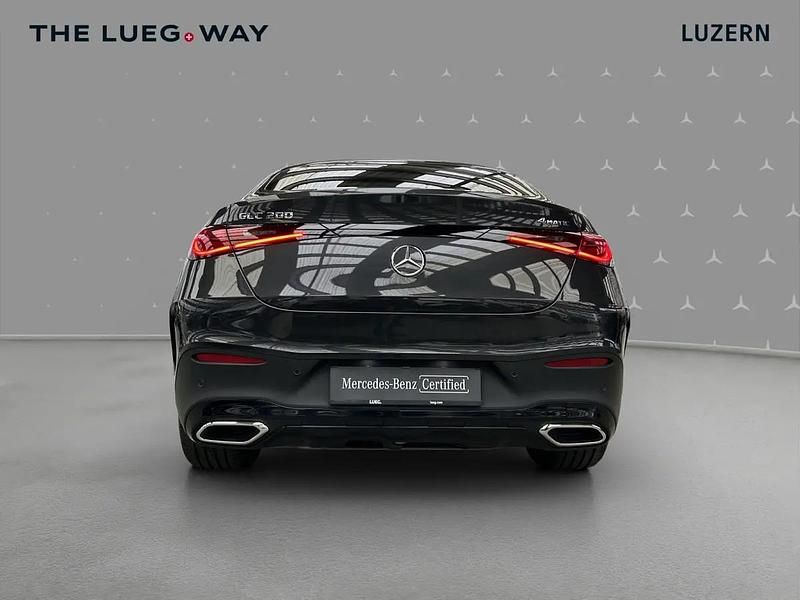 Gebraucht Mercedes GLC200 204 PS (150 kW) 2025 Gray SUV