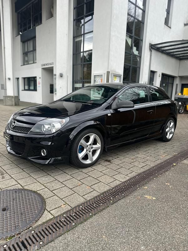 Gebraucht Opel Astra GTC OPC 241 PS (177 kW) 2009