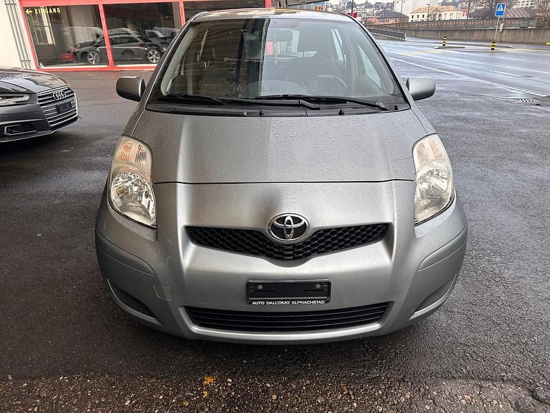 Gebraucht 2009 Toyota Yaris Luna | CHF 2’699 (Guter Preis) - Bild 1/4