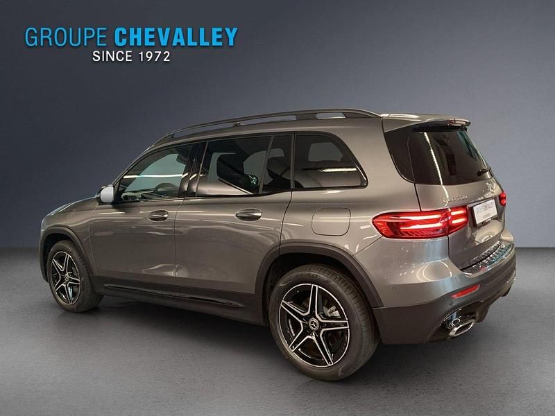 Neu Mercedes GLB200 163 PS (119 kW) 2025 Grau SUV