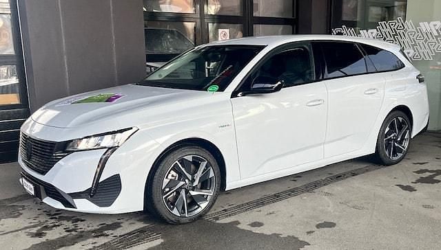 Gebraucht Peugeot 308 SW Allure 180 PS (132 kW) 2024 Kombi
