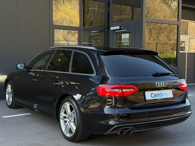 Gebraucht Audi A4 S-Line 143 PS (105 kW) 2012