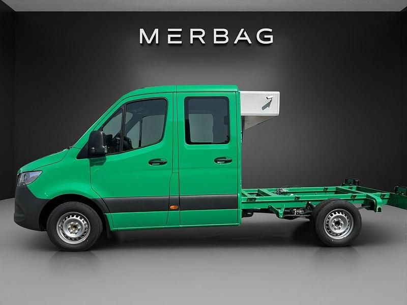 Neu Mercedes Sprinter 149 PS (109 kW) 2025 Türkis Van