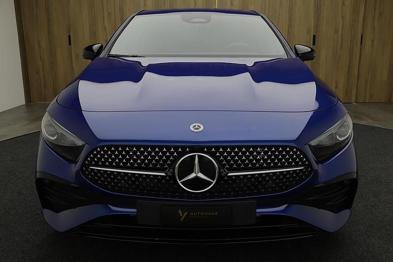 Gebraucht Mercedes A200 AMG 150 PS (110 kW) 2025