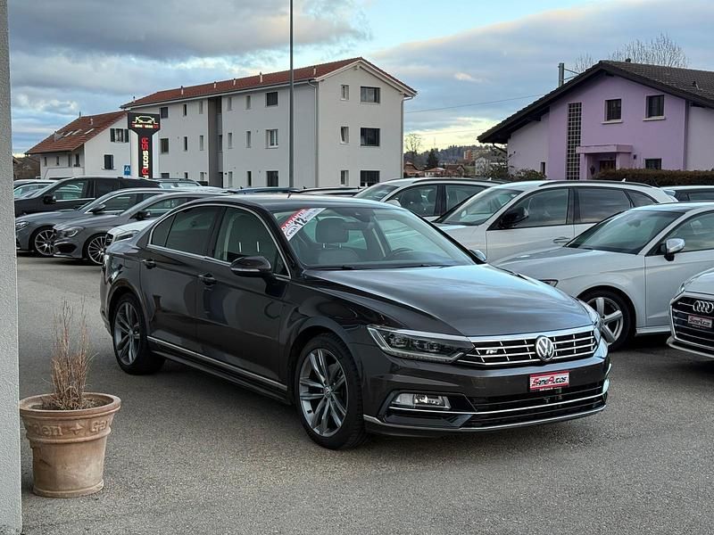 Gebraucht VW Passat Highline 220 PS (161 kW) 2015