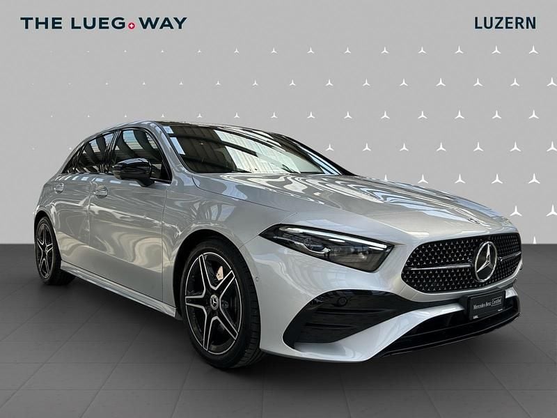 Gebraucht Mercedes A250 224 PS (164 kW) 2023 Silber Limousine