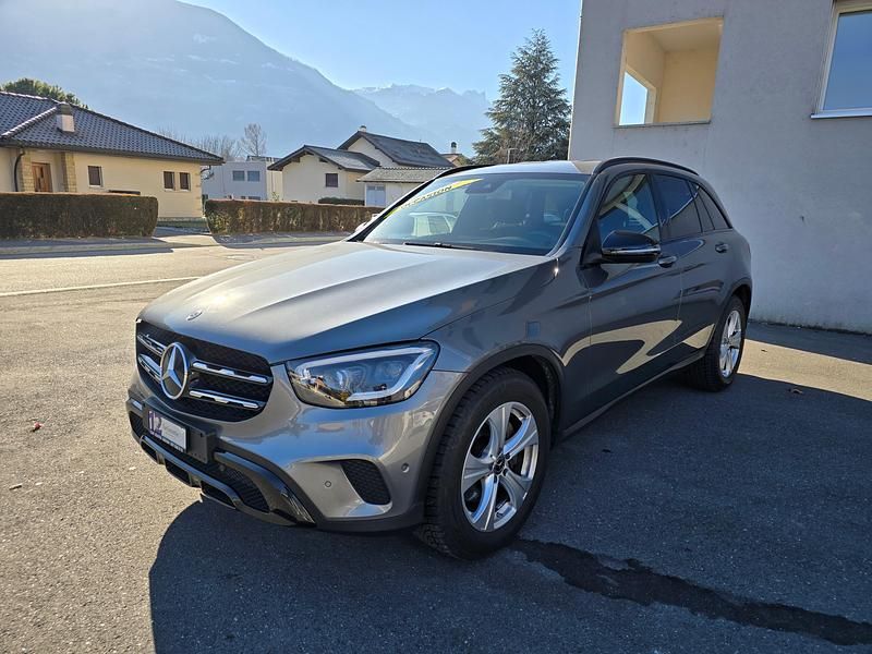 Gebraucht 2019 Mercedes GLC200 SUV | CHF 24’990 - Bild 1/4