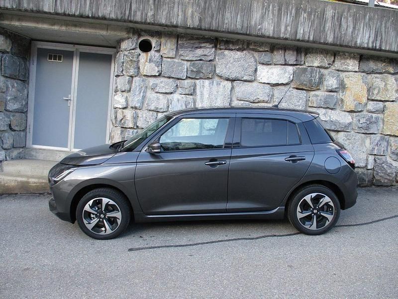 Gebraucht Suzuki Swift 82 PS (60 kW) 2024 Kleinwagen