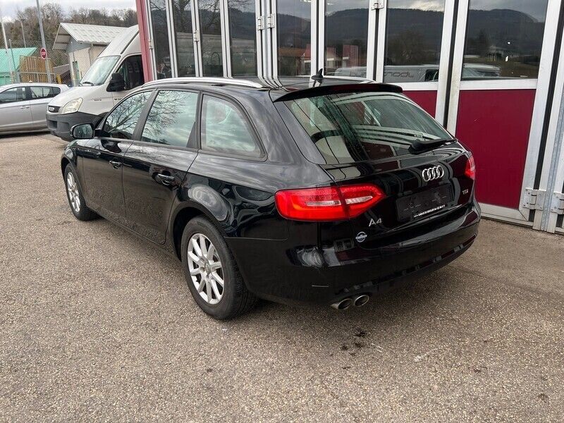 Gebraucht Audi A4 150 PS (110 kW) 2014 Kombi