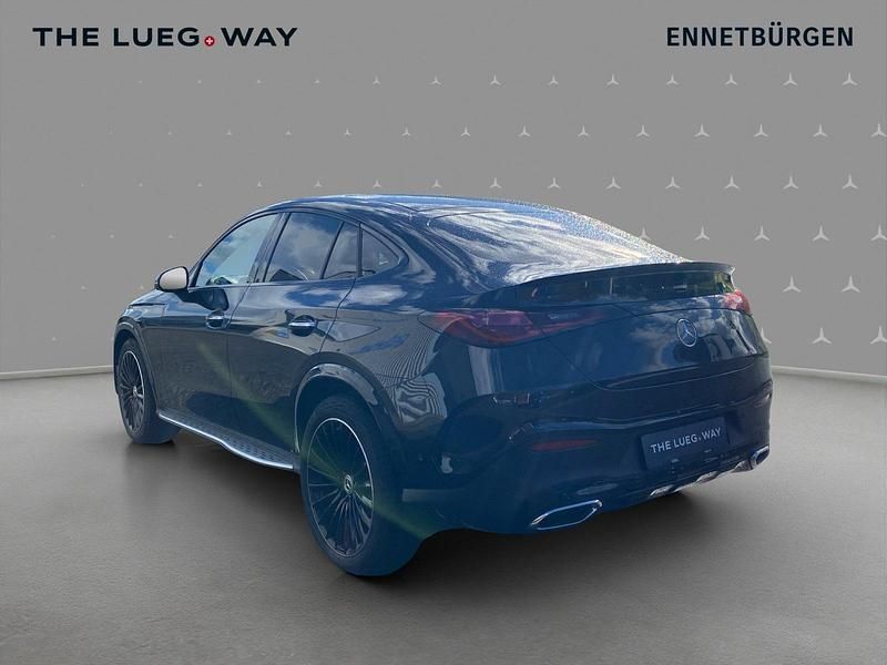 Gebraucht Mercedes GLC200 204 PS (150 kW) 2024 SUV