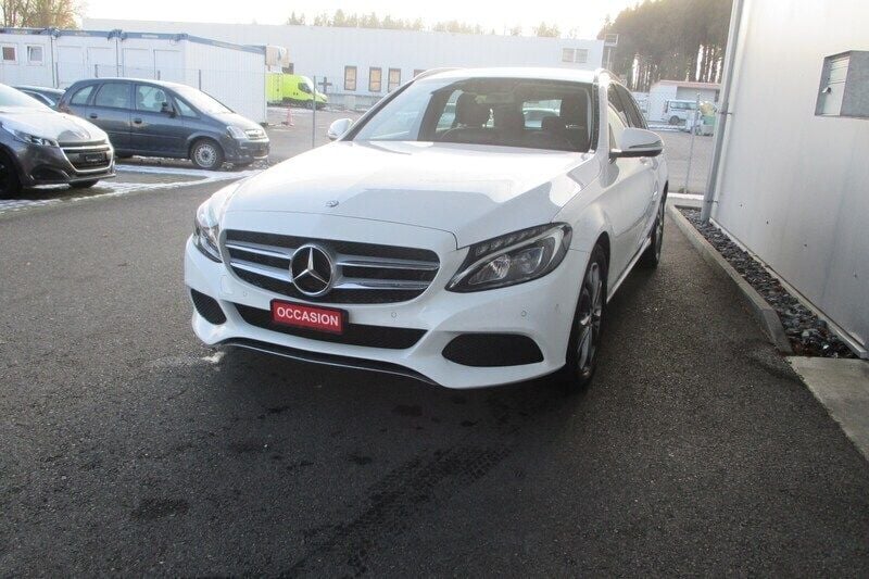 Gebraucht Mercedes C180 Exclusive 156 PS (114 kW) 2015