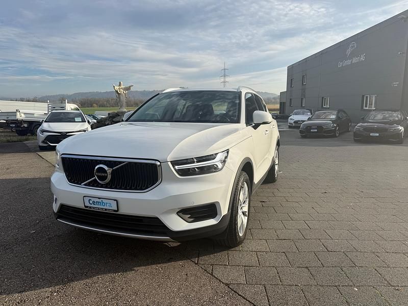 Gebraucht Volvo XC40 Momentum 190 PS (139 kW) 2020 SUV