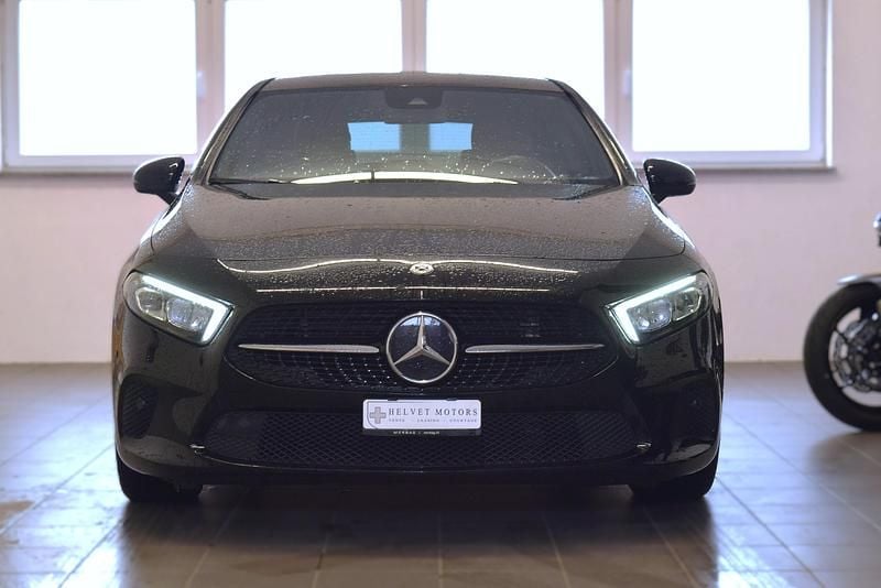 Gebraucht Mercedes A180 Night 136 PS (100 kW) 2021