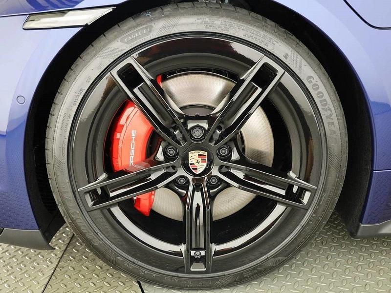 Neu Porsche Taycan Sport Turismo 514 kW (700 PS) 2025 Blau Kombi