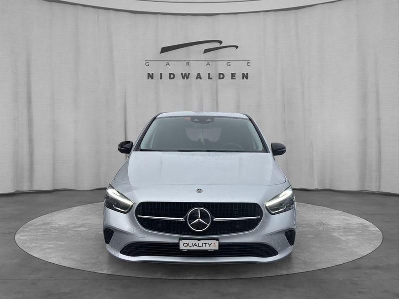 Gebraucht Mercedes B220 Progressive 190 PS (139 kW) 2023 Van / Kleinbus