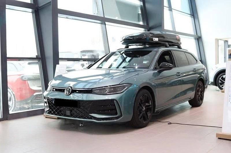 Neu VW Passat R-line 193 PS (141 kW) 2025 Kombi
