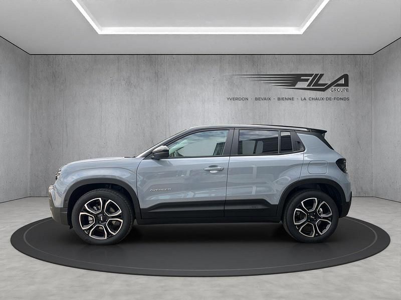 Neu Jeep Avenger Summit 110 PS (80 kW) 2025 SUV